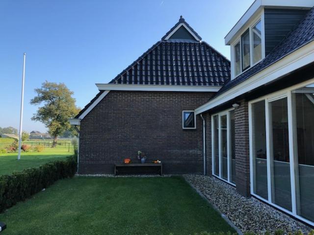 Bed En Breakfast The Wooden Wall Marum Buitenkant foto